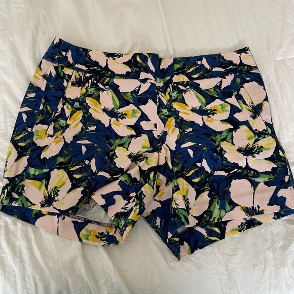 J Crew Floral Shorts - Picture 1 of 4
